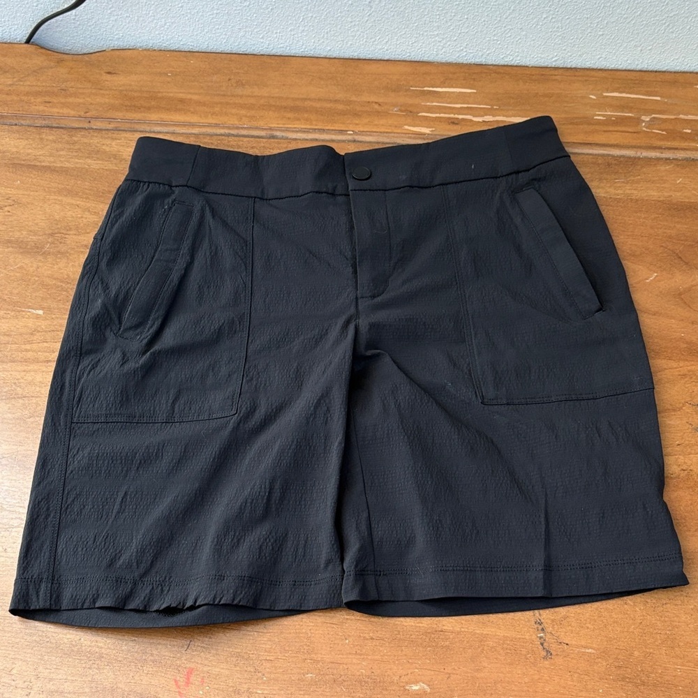 Athleta Black Nylon Shorts Size 8